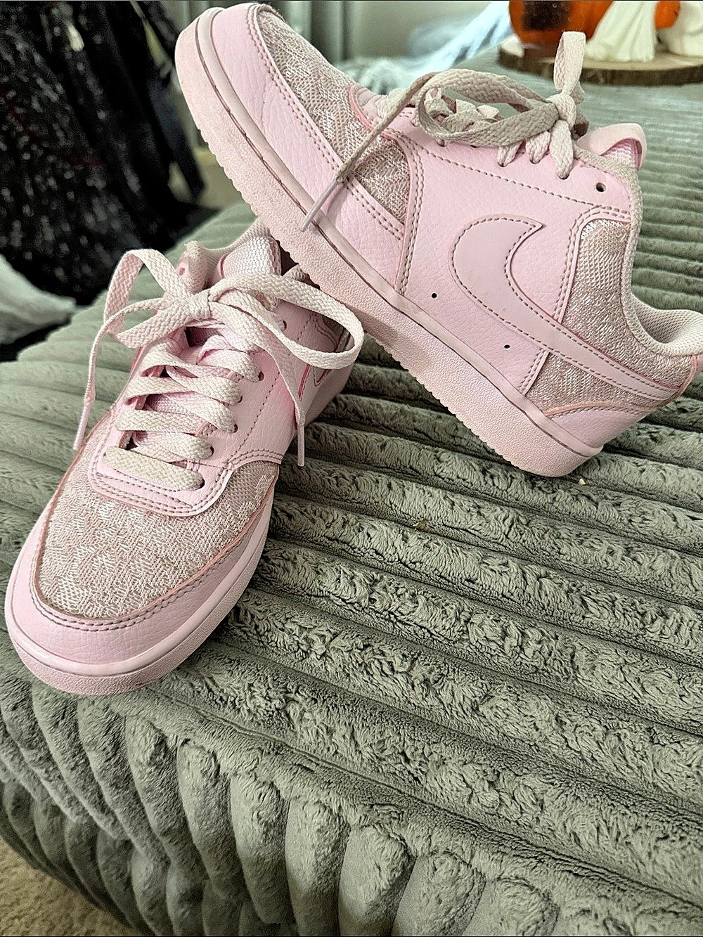 Nike Court Vision Low Pink Foam Lace Sneakers Size 5.5